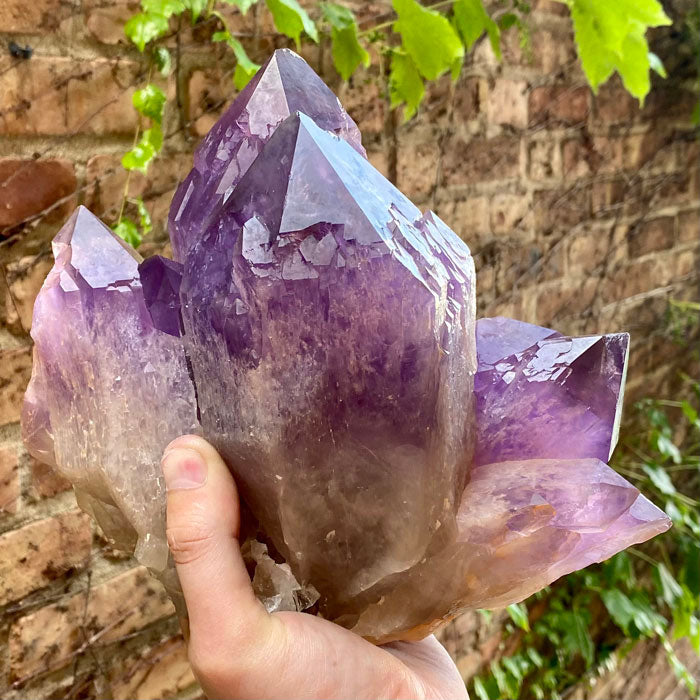 4Kilo Big Cluster of Amethyst Crystals from Bolivia title=